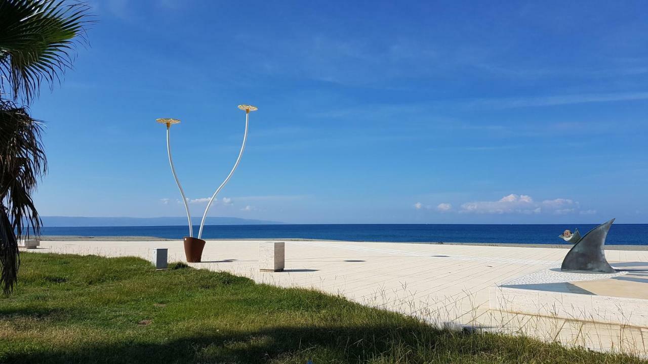 Via Del Mare | Bed & Breakfast ลาเมเซ แตร์เม ภายนอก รูปภาพ